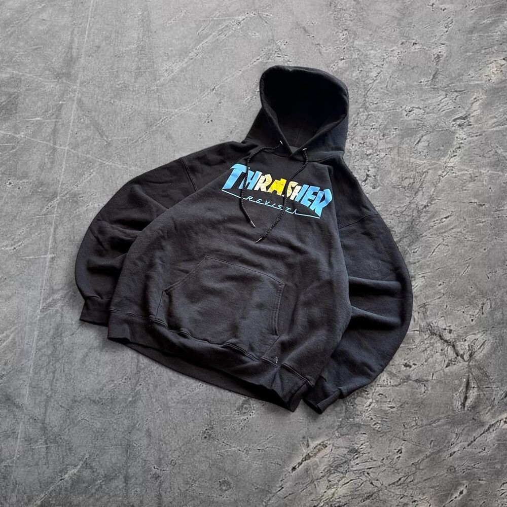 Thrasher Magazine skateboarding hoodie revisita vtg 00s heavyweight hoodie